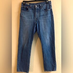 Levi’s 501 Straight Leg Jeans Size 32 Blue Button Fly 90’s Style